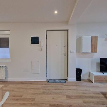 Apartamento Aires De Tineo Oviedo Luaran gambar